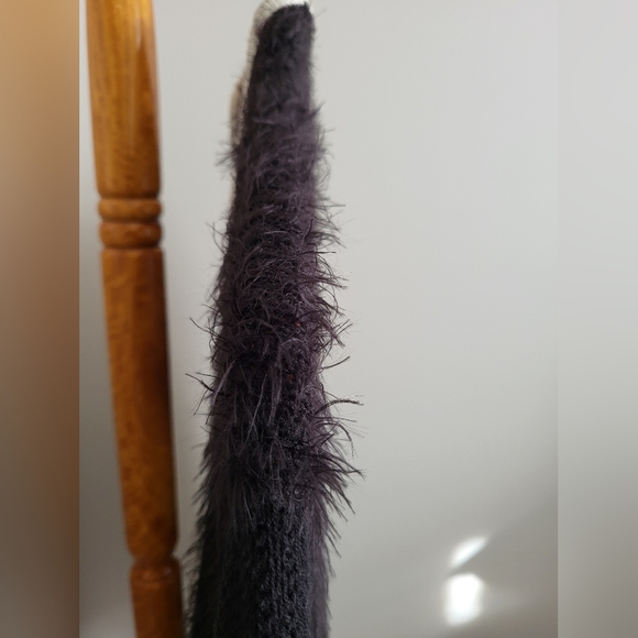 CANDIE'S | Black & White Shrug Sweater Size L - Picture 11 of 14